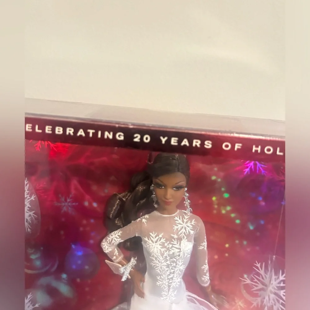 2008 Holiday Barbie African American celebrating 20 years - Picture 2 of 6